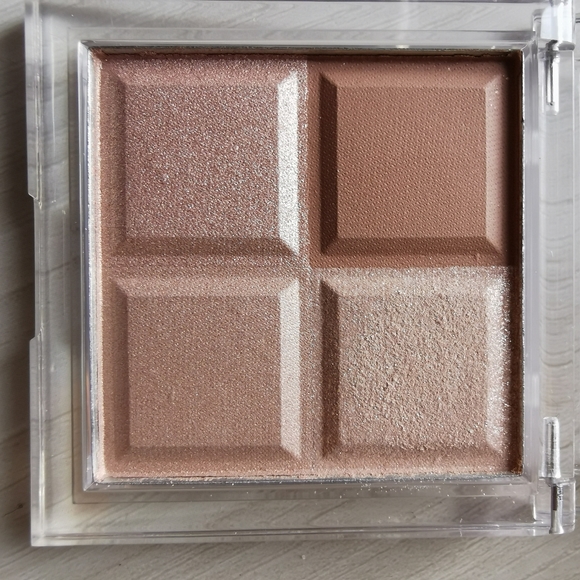 Almay Eyeshadow Bundle - Picture 11 of 14